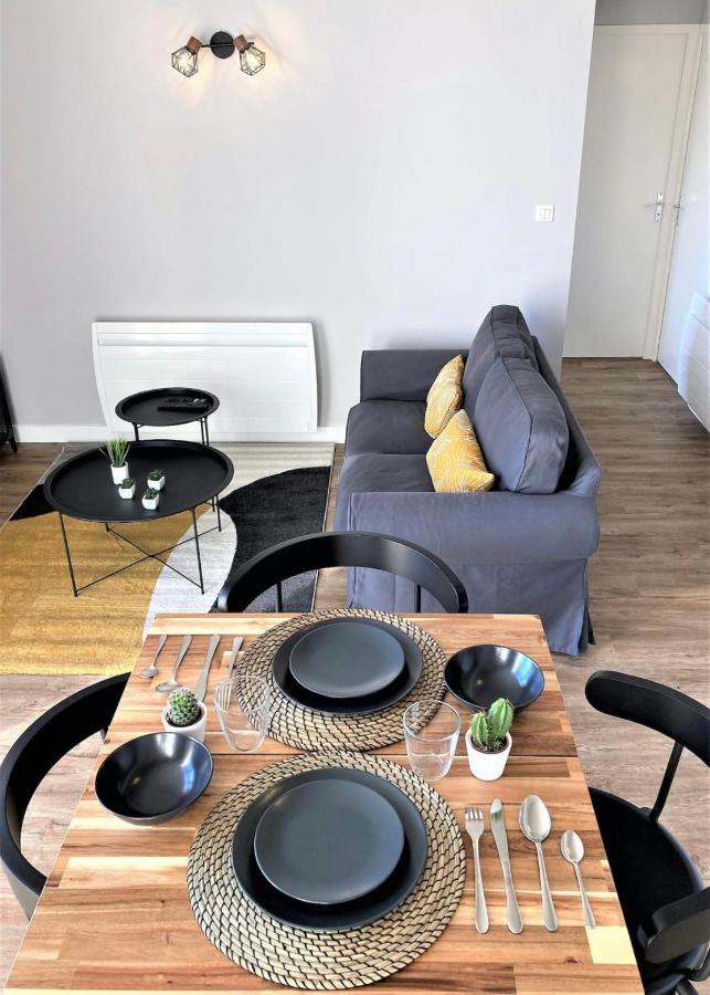 Апартаменты Sacre Coeur - Duplex Avec Balcon - 4 Pers Шоле Экстерьер фото